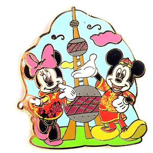 ピンバッジ・ミニーちゃんミッキーマウス東方明珠塔上海のテレビ搭ディズニーランド香港◆フランス限定ピンズ