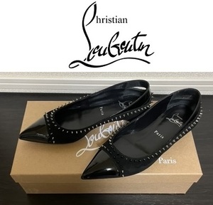 美品 23年春夏クリスチャン ルブタン　Christian Louboutin　Duvettina Spikesフラットシューズ