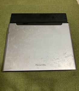 [ジャンク]☆TOSHIBA☆東芝♪ポータブルDVDプレーヤー☆SD-P1600 & バッテリーパック☆SD-PBP16♪作動確認済み♪