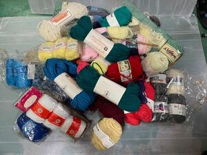 ⑩-6毛糸 編み物 手芸 ハンドメイド 極太 並太 大量まとめて アクリル ウール 手芸材料 種類豊富