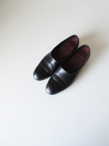 美品 TACHINO CHIE / タチノチエ NAKED BLACK 24.5 / レディース レザー シューズ 革靴