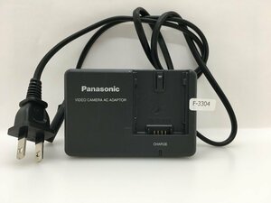 Panasonic　ビデオカメラ用充電器　VSK0650　中古品F-3304