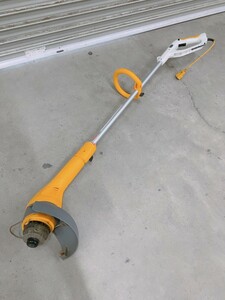 中古 リョービ 草刈機 AK-3710 刈払機 RYOBI 電動草刈り機 芝生 造園 農業 農機具 引取歓迎 茨城県常陸大宮市 0307か4 E2 220