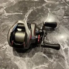 21 スコーピオン　DC ベイトリール　右巻き　シマノ　shimano バス