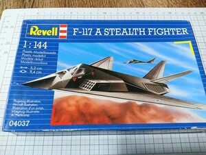 プラモデル F-117A ステルスファイター 1/144スケール　Revell/未組立品/STEALTH FIGHTER/レベル