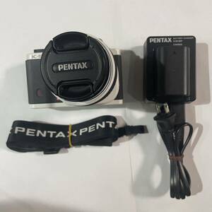 良品！撮影枚数14,712枚PENTAX K-01 ホワイト　レンズ付き