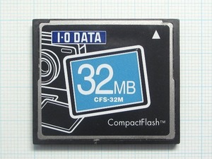 ★I・O DATA コンパクトフラッシュ ３２ＭＢ 中古★送料６３円～ 