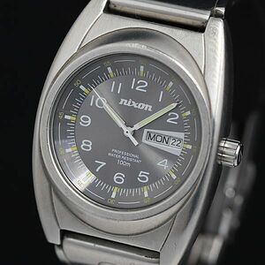 1円 稼働 良品 ニクソン QZ 黒文字盤 デイデイト メンズ腕時計 OGI 7561000 4APY