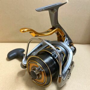 A123[06]9(スピニングリール) 中古/難あり/DAIWA/ダイワ/17インパルト 2000SH-LBD/ソフトケース付 3/27A出品