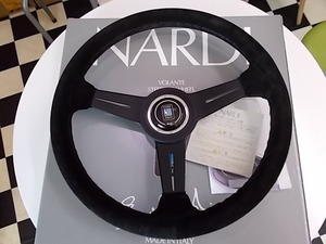NARDI　ナルディ Classic レザー　N３４3　スエードレザー＆ブラックスポーク ３４０mm　送料無料