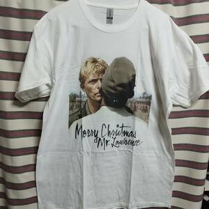 【新品/送料無料】映画『戦場のメリークリスマス』海外版 Tシャツ 【Mサイズ】 DAVID BOWIE 坂本龍一　デヴィッドボウイ　ビートたけし