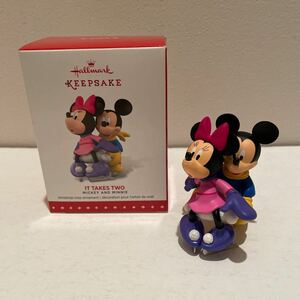 ホールマーク Hallmark クリスマスオーナメント 飾り フィギュア ディズニー ミッキー ミニー 【IT TAKES TWO】