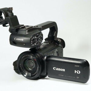 Canon キャノン XA10 ハンドルユニット付き /9736 動作OK 1週間保証