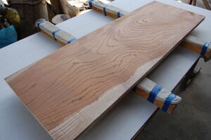 欅 ケヤキ　18000円　新品 材木 角材 23年乾燥
