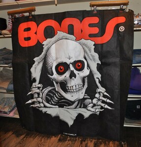 ユーズド 80年代 POWELL PERALTA BONES RIPPER パウエル ペラルタ ボーンズ リッパー バナー