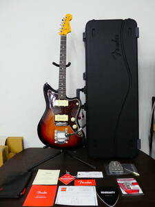 ☆ Fender American Professional II ジャズマスター サンバースト 専用ハードケース付き ビグスビー アーム搭載 美品 1円スタート ☆