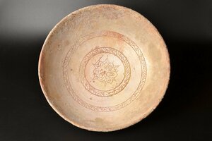 【 ビザンチン陶器　幾何学文鉢2　11～14世紀頃　海揚がり品 】