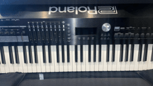 Roland ローランド RD-2000 シンセサイザー キーボード ステージピアノ