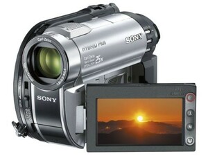 ソニー SONY デジタルビデオカメラ Handycam (ハンディカム)DVD810 DCR-DVD