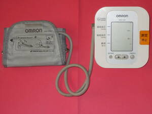 製造販売元 オムロンヘルスケア株式会社★OMRON オムロン★上腕式 自動電子血圧計 HEM-7200★腕帯 HEM-CR24★