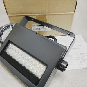 4k2014c2k　新品　東芝 LED小形投光器 70W形　コンパクトメタルハライドランプ 広角タイプ 昼白色