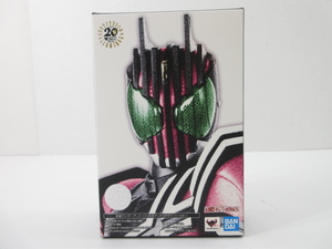 s22323-ty 【送料950円】中古品★S.H.Figuarts 真骨彫 仮面ライダーディケイド (ネオディケイドライバーver.) [061-240501]