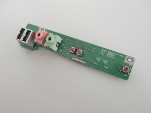 パワース スイッチ ボリュームスイッチ ボード　マザーボード取付部分 MIC/LINOUT ジャック USBポート２個 PWR&HDDランプ　部品