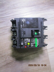 ELB100A 3P3E 感度調整式　富士電機　中古品
