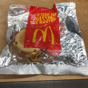 マクドナルド キーホルダー　バーガー　未開封