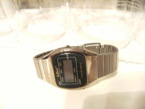 昭和レトロ★70年代 80年代★バブル全盛期★ABee LCD QUARTZ アビー リコー リクオーツ デジタル 腕時計★時間 日付 ライト 月