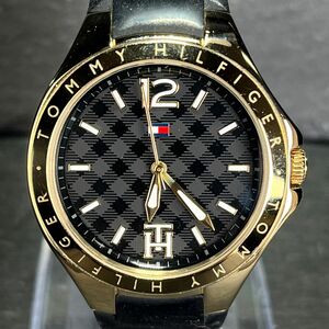Tommy Hilfiger トミーヒルフィガー 1781382 メンズ 腕時計 アナログ クオーツ 3針 ラウンド ブラック文字盤 シリコンバンド 動作確認済み