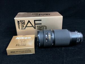 美品　Nikon ニコン　NIKON ED AF ZOOM-NIKKOR 80〜200mm 1:2.8　カメラレンズ　L37c 77mm　（Q16）