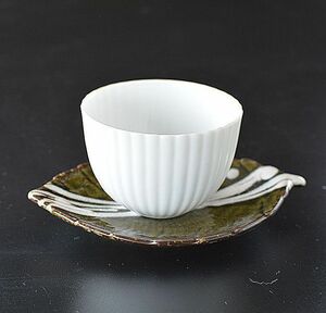 茶托つき湯飲み 白流し茶托 磁器製 上品玉露煎茶 1客 yu072