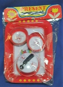 ままごとセット うさぎ ブリキ ファンシー レトロポップ 日本製 昭和 ミニチュア ビンテージ デッドストック 玩具 おもちゃ