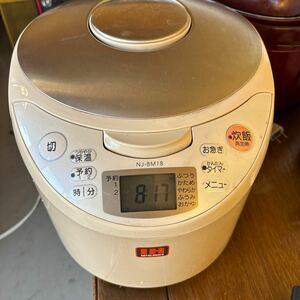 QW2683三菱IHジャー炊飯器　NJ-BM18形　1.8L 大容量　中古動作品