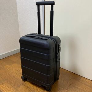 無印良品　MUJI 4輪スーツケース　ハードキャリーケース　ブラック　20L　超美品 