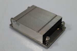 E6685 (2) & L Fujitsu PRIMERGY RX2530 M1 の CPU用 ヒートシンク (クーラー) / V26898-B1000-V1 A3C40175658.A