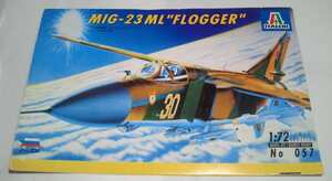 【ジャンク】イタレリ・ズベズダ 1/72 ミグ23 フロッガー MiG-23 ML【作りかけ】