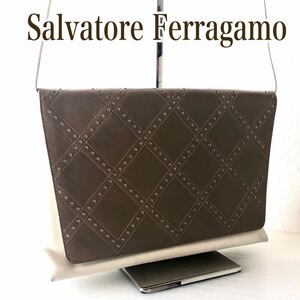 ■美品■Salvatore Ferragamo サルヴァトーレフェラガモ　パンチング　レザー　ショルダーバッグ　フォーマルバッグ　イタリア製