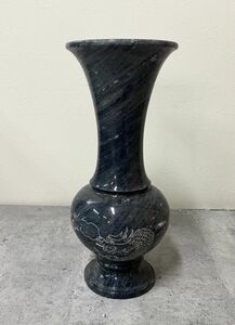 大理石　御影石　花瓶　花器　花入　花生　壷　華道具　龍の彫刻　黒　高さ 35cm /重量 4.5kg 保管品