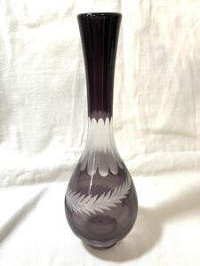 花瓶 ガラス製　紫(60サイズ)