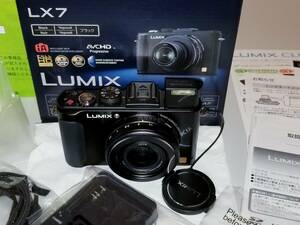 LUMIX(ルミックス)DMC-LX7 新品同様品