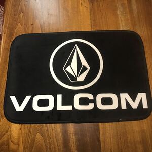 VOLCOM カーマット フロアーマット 