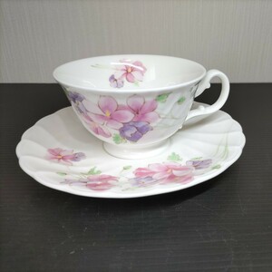 ノリタケ・Noritake・スタジオコレクション花柄・カップ&ソーサー1客・自宅保管品・箱無し