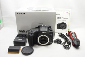 【適格請求書発行】美品 Canon キヤノン EOS 7D Mark II ボディ デジタル一眼レフカメラ 元箱付【アルプスカメラ】240325i