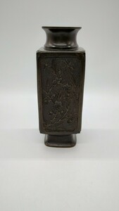 中国 古物 銅器 花入 時代物 明時代 銘入り 花模様 古銅 中国古美術
