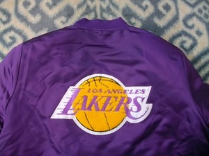 Mitchell&Ness製 ロサンゼルス レイカーズ 紫ジャケット 極美品 表記XL NBA Los Angeles Lakers ミッチェル&ネス