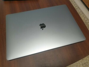 Apple MacBook Pro 2019 16インチ USキーボード