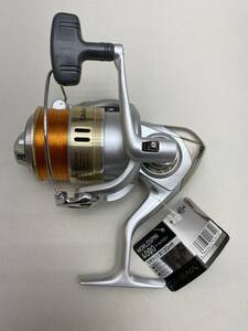 ダイワ(DAIWA) ワールドスピン 4000 スピニングリール タグ付き 未使用 保管品 未使用 保管品??