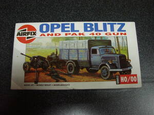 AIRFIX HO/OO OPEL BLITZ and PAK 40 GUN 　 プラモデル